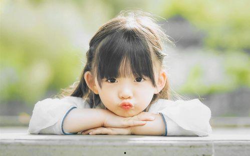 吃瓜图片网红女孩玩具,揭秘网红玩具背后的潮流密码